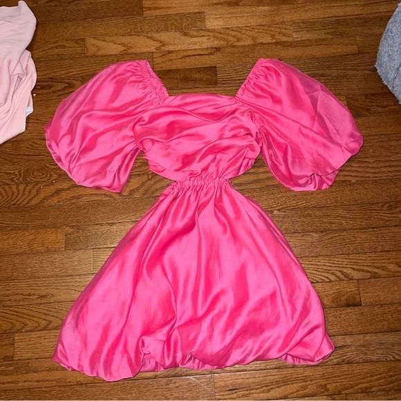Girly puff sleeve Hot Pink Dress Size XS fits like S - Picture 1 of 2